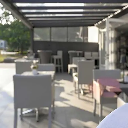 Hotel Zur Eiche 3*