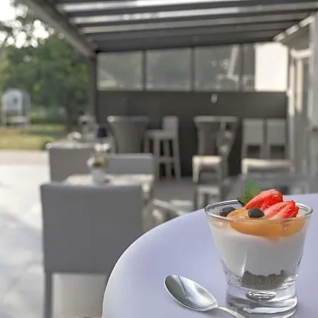 Zur Eiche Hotel 3*